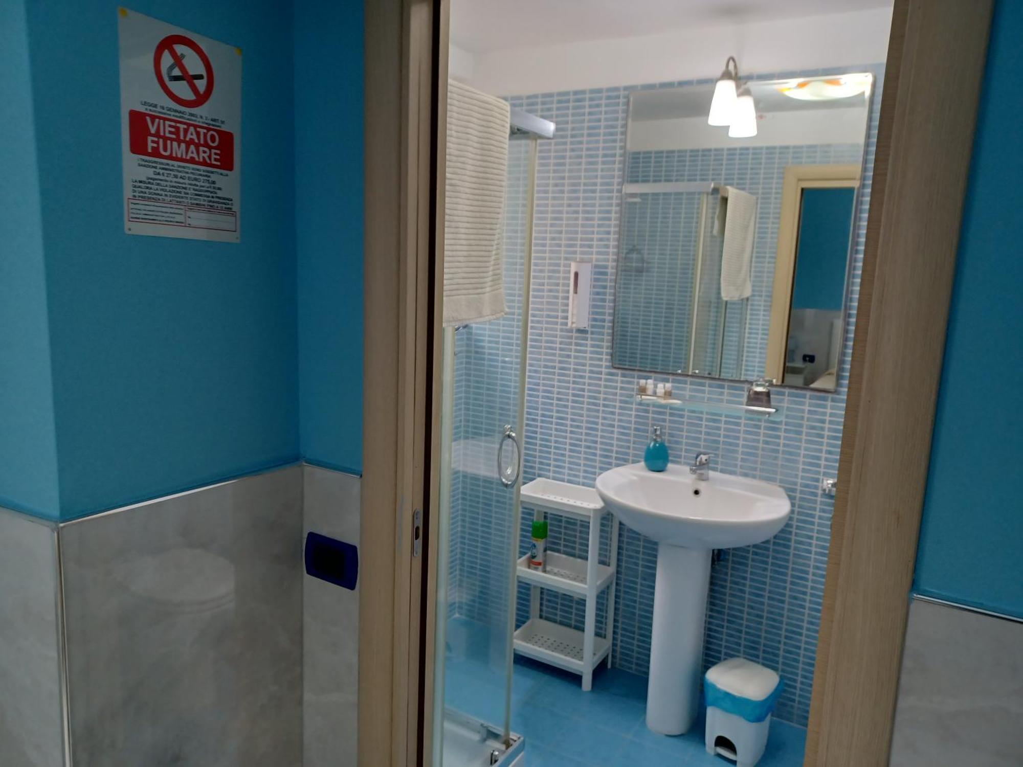 B&B Quattro Palazzi Napoli Centro エクステリア 写真