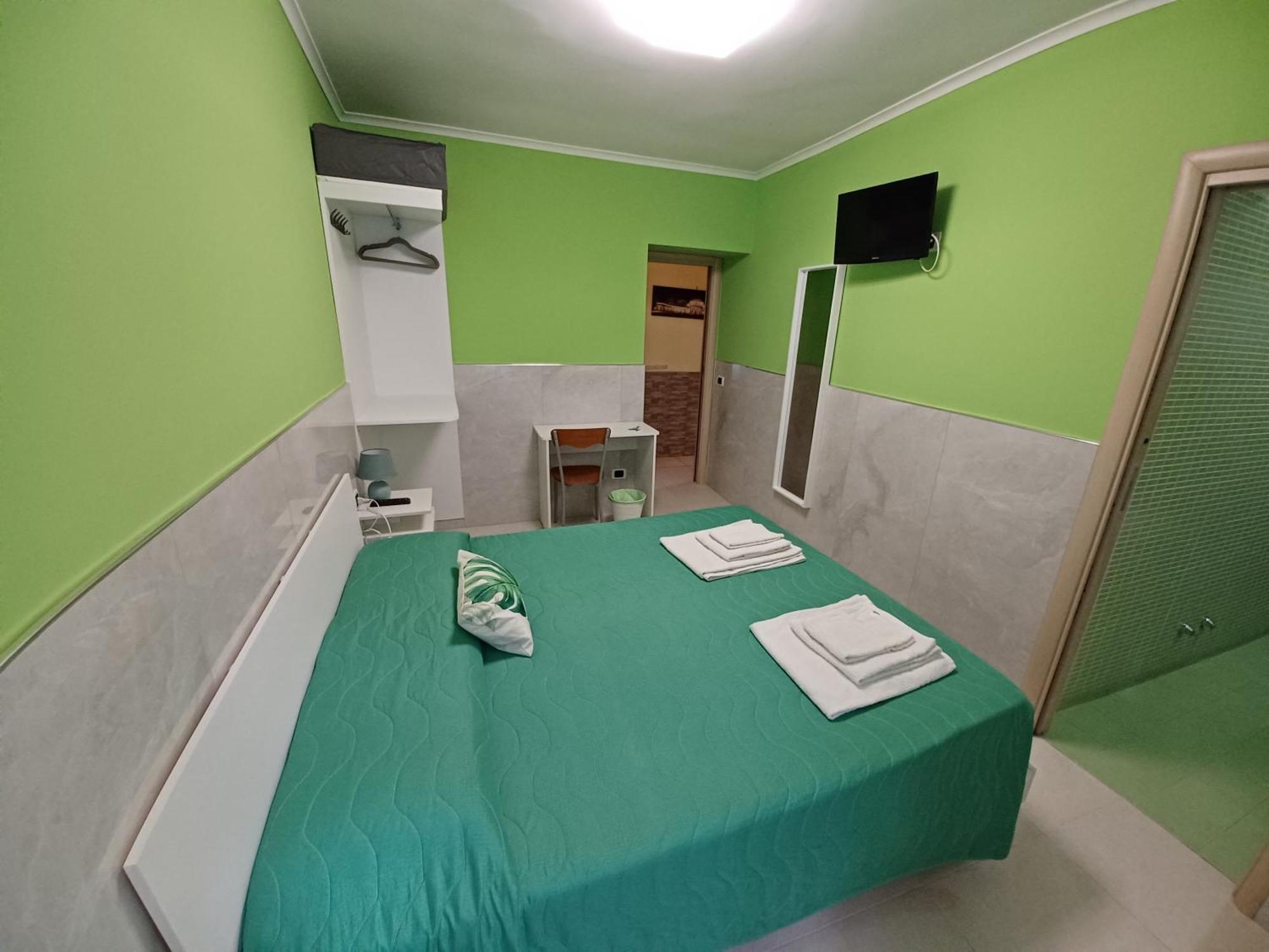 B&B Quattro Palazzi Napoli Centro エクステリア 写真