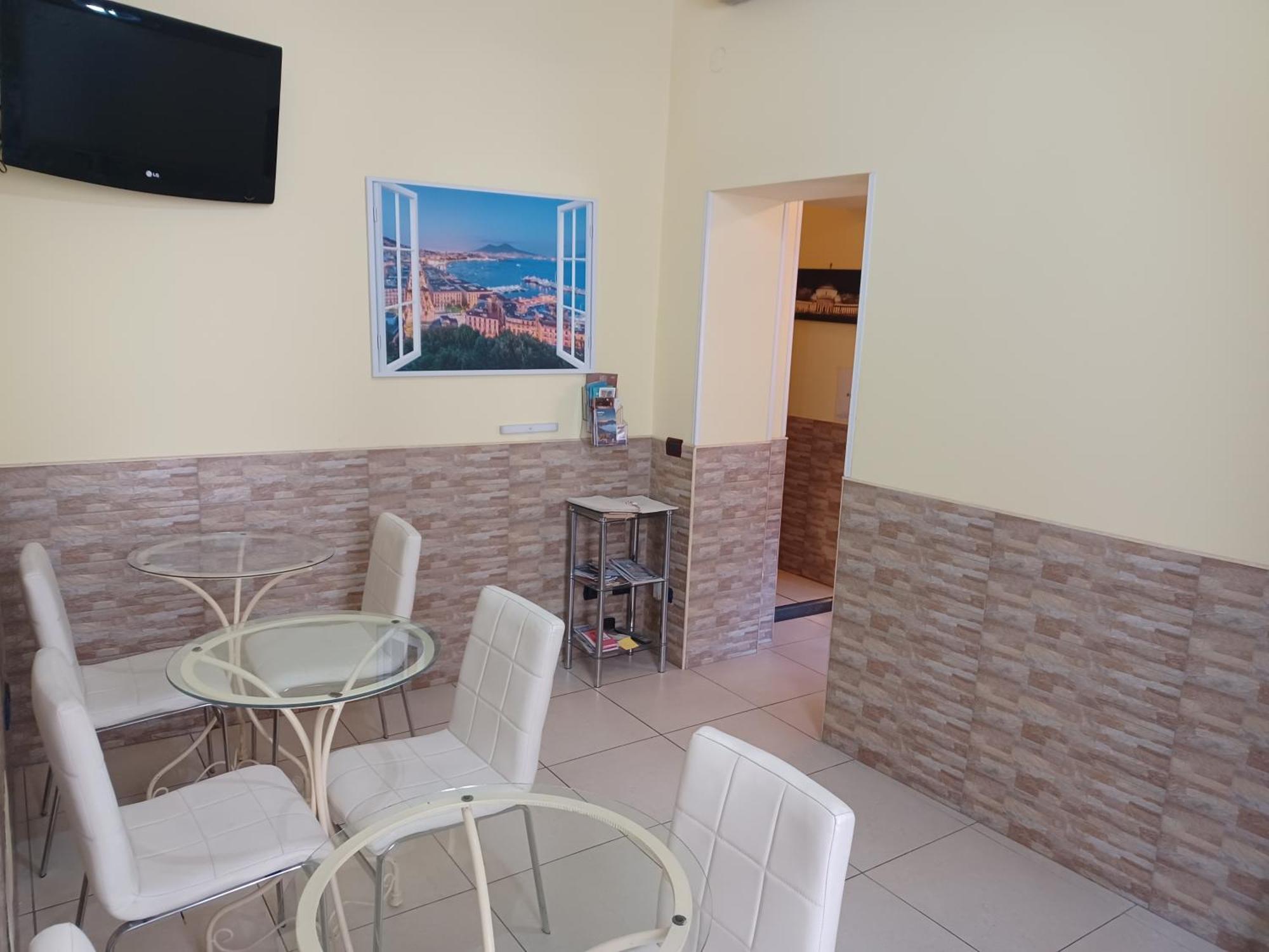 B&B Quattro Palazzi Napoli Centro エクステリア 写真
