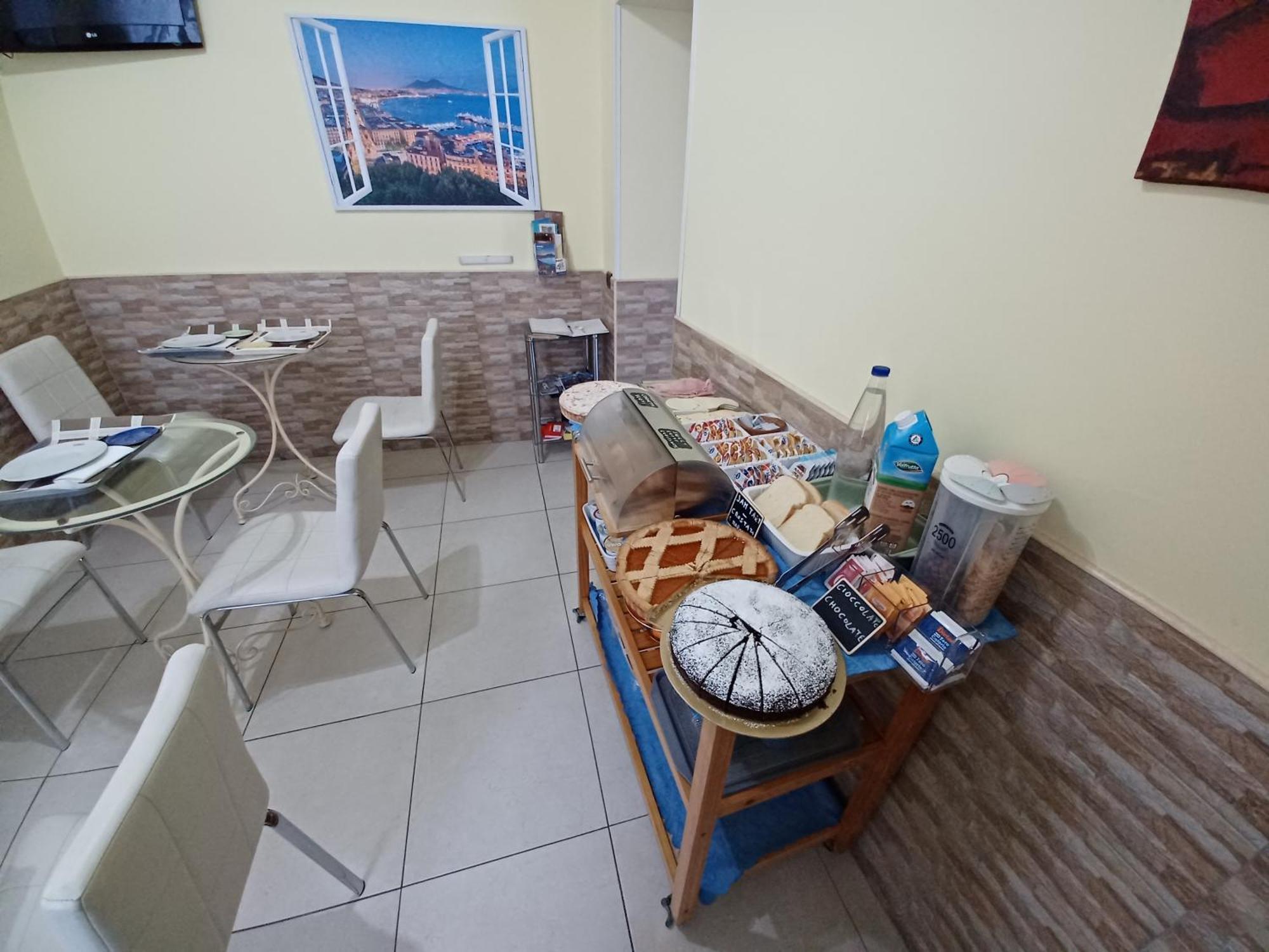 B&B Quattro Palazzi Napoli Centro エクステリア 写真