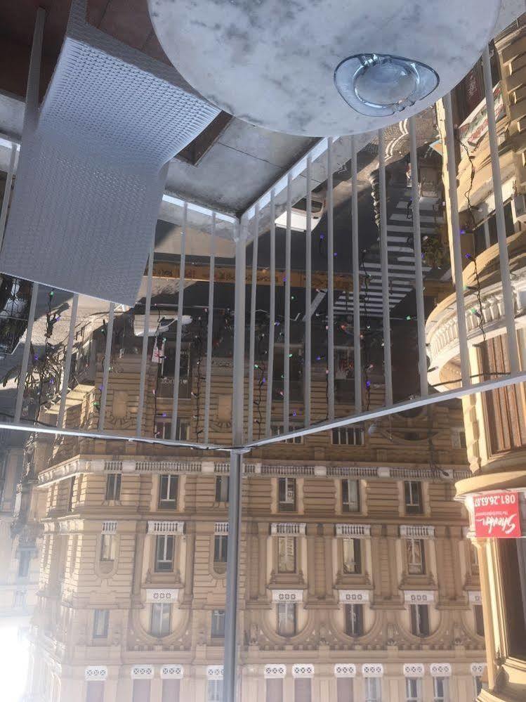 B&B Quattro Palazzi Napoli Centro エクステリア 写真