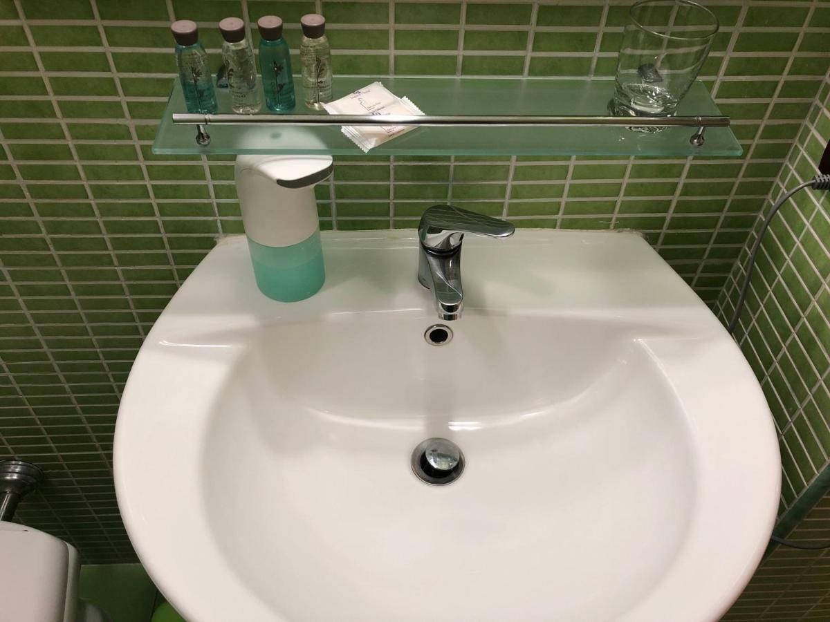 B&B Quattro Palazzi Napoli Centro エクステリア 写真